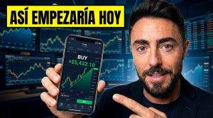 Pol Castella con un teléfono en su mano. Mentor que te enseñará a convertirte en trader.